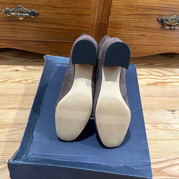 Gap suede sock booties - Picture 3 of 3